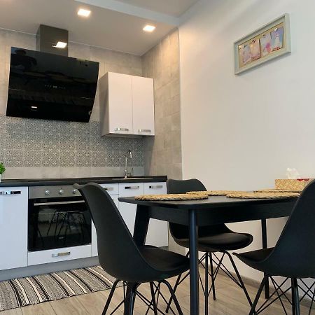West Street Lux Apartments Κίεβο Εξωτερικό φωτογραφία